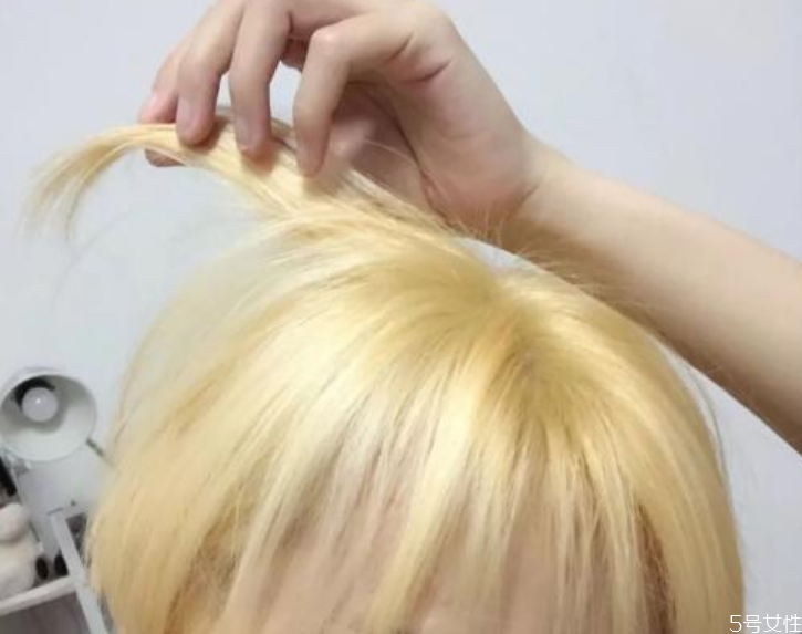 漂头发需要多长时间，漂头发当天可以染吗