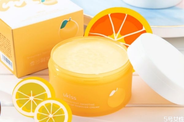 ukiss卸妆膏需要再用洗面奶吗，ukiss卸妆膏闷痘的原因