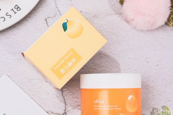ukiss卸妆膏和芭妮兰卸妆膏哪个好，怎样选择卸妆产品