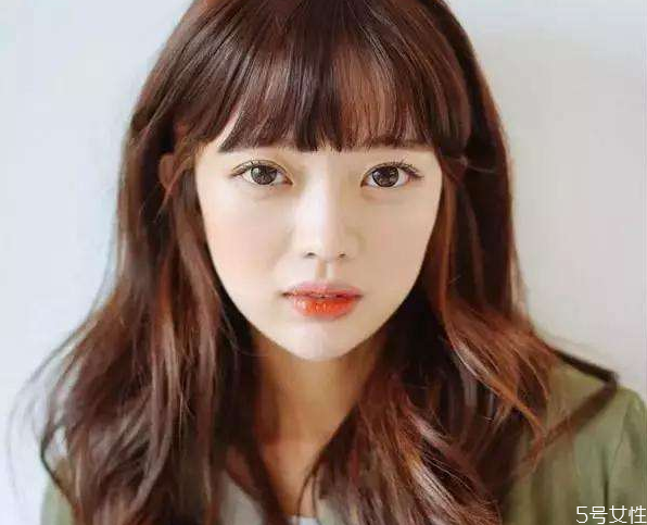 刘海老是油是怎么回事，防止刘海出油小窍门