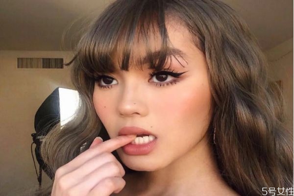 大脸适合欧美妆容吗，哪种脸型适合欧美妆