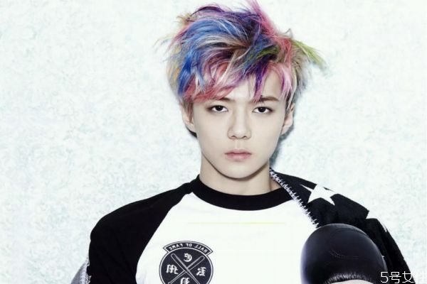 韩国男明星妆容化法教学，男生化妆四大技巧