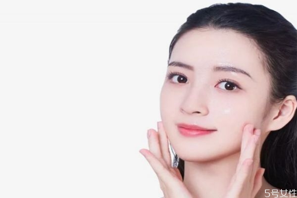 皮肤吸收不好如何改善，皮肤锁不住水分的原因