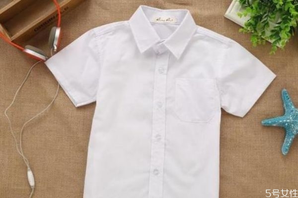 白衬衣领的黄渍怎么洗，白衬衫衣领发黄怎么洗
