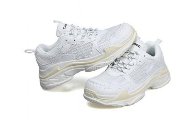 老爹鞋可以搭配裙子吗，老爹鞋增高多少厘米