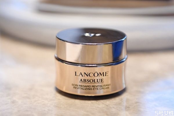 兰蔻菁纯国内国外的有区别吗，兰蔻菁纯眼霜值得买吗