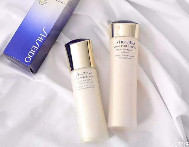 每天只擦水乳会怎么样，水没有了可以只涂乳吗