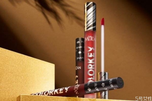 colorkey唇釉的正确涂法，colorkey唇釉开封的保质期