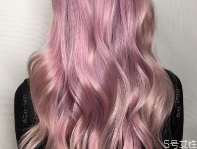 染粉色可以保持多久，粉色头发会掉成什么颜色