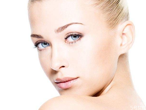 晒后怎么修复美白，晒后快速美白方法