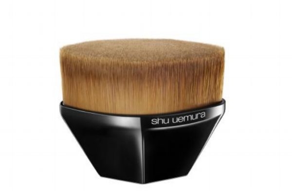 粉底液为什么用粉底刷，李佳琦推荐的粉底刷