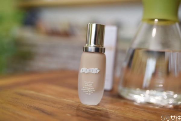 哪个大牌的粉底液好，超好用的大牌粉底液