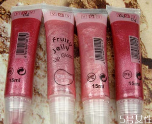 唇蜜可以当唇膜使用吗，唇蜜和唇膜的区别