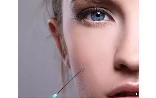 打完水光针反黑正常吗，水光针反黑几天能恢复