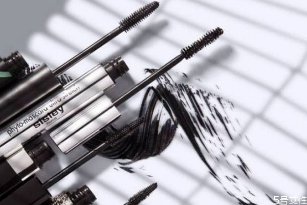 睫毛膏打开后如何保存，睫毛膏怎么保存不会干