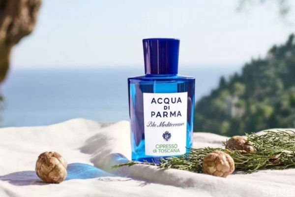 香水放一段时间后浑浊还能用吗，香水变味怎么恢复