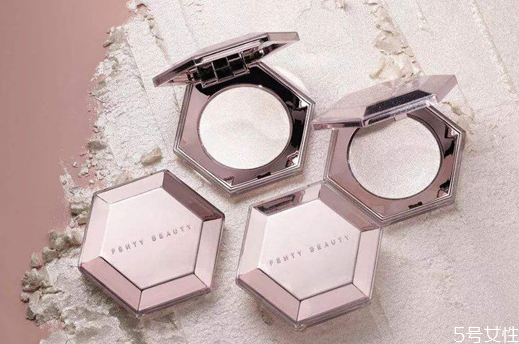 女生打高光和不打的区别，打高光与不打高光区别大吗