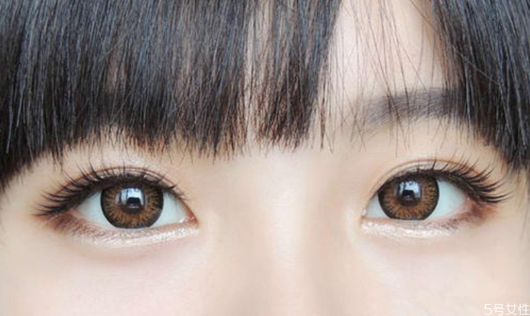 自己在家怎么卸假睫毛，快速卸掉嫁接睫毛的方法