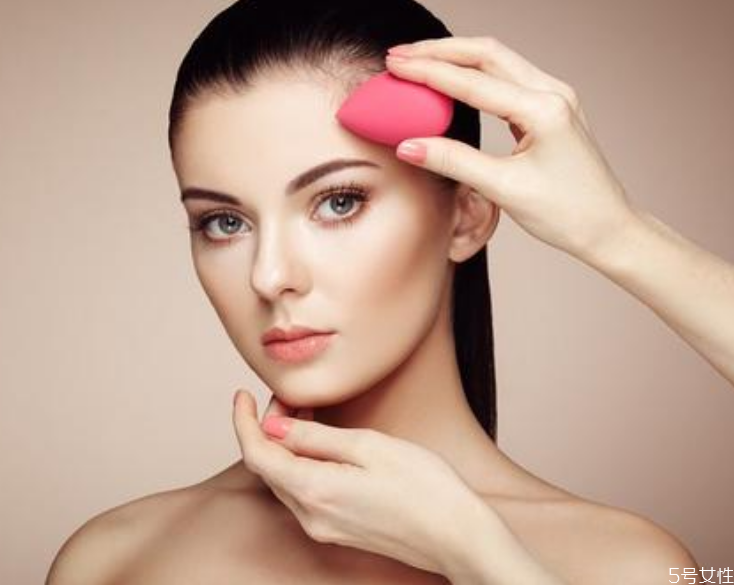 怎么挑选美妆蛋，美妆蛋气孔越大越好吗