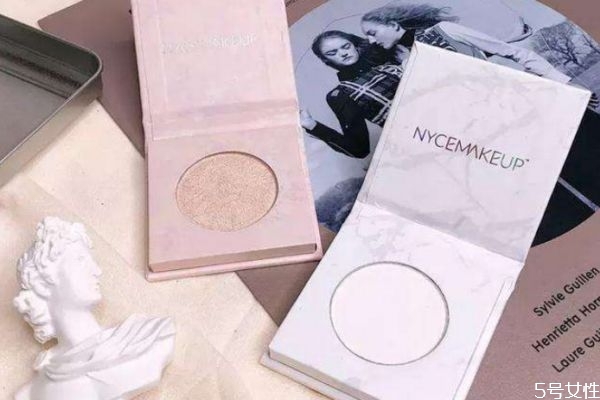 高光用火苗刷还是扇形刷，用手怎么涂高光