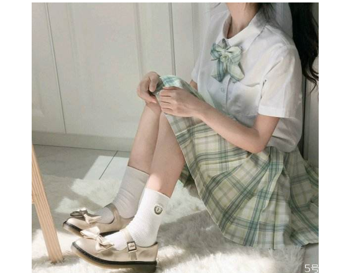 如何清洗jk格裙，jk怎么洗不会炸褶