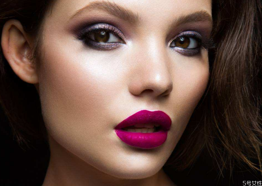 什么程度的妆叫浓妆，浓妆和淡妆的区别