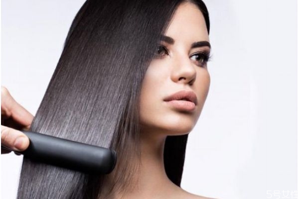 拉直和洗直哪个更伤头发，拉直和洗直有什么区别