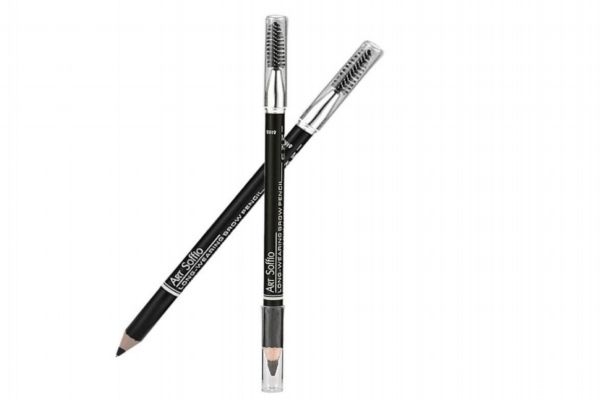 旋转眉笔和铅笔眉笔有什么区别，好眉笔与差眉笔的区别