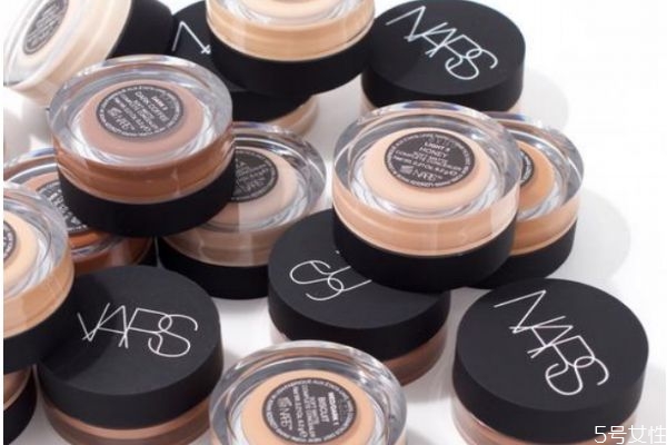 五色遮瑕膏分别遮什么，凸起的痘痘怎么遮