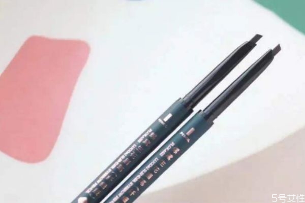 花西子眉笔颜色如何选，花西子眉笔和爱丽小屋哪个好