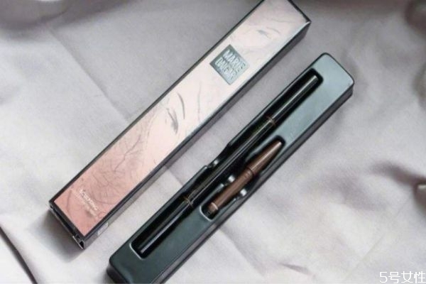 玛丽黛佳的眉笔有哪些，玛丽黛佳怎么换眉笔芯