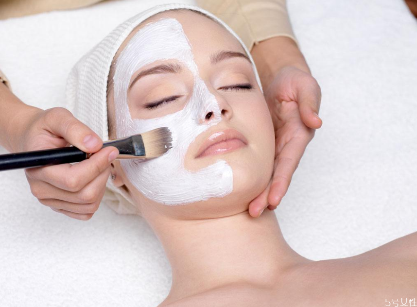 睡眠面膜怎么用，睡眠面膜使用技巧