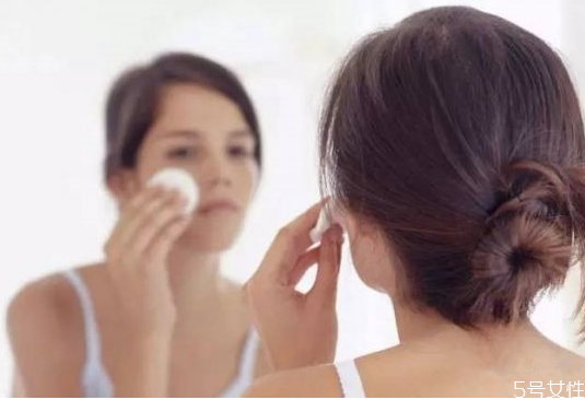 不卸妆睡觉会长斑吗，带妆一晚怎么补救