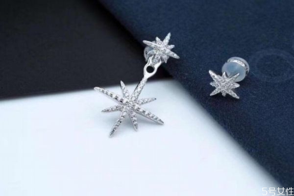 apm和施华洛世奇有何不同，apm和施华洛世奇对比