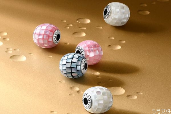 潘多拉手链怎么扣，潘多拉手链哪个款式最经典