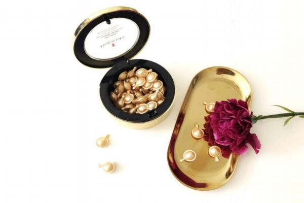 雅顿金胶的优点，雅顿金胶的使用方法