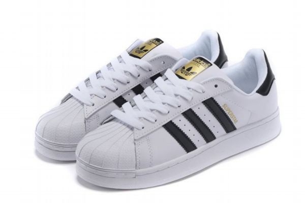 贝壳头发黄是不是假的，贝壳头发黄可以用84吗