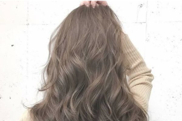 卷发的卷会越洗越大吗，烫的小卷多久能变大卷