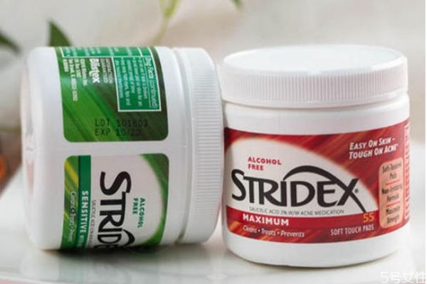 有水杨酸的护肤品用完会长痘痘，用水杨酸为啥还长痘