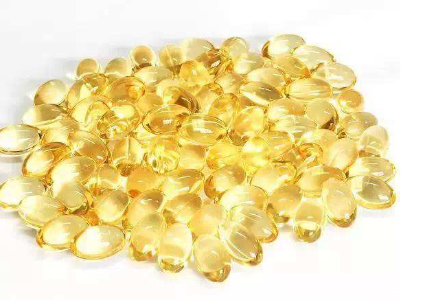 维e涂脸要不要洗，为什么擦了维e脸会变黑