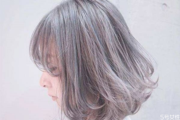 锡纸烫和纹理烫药水一样吗，锡纸烫和纹理烫有什么区别