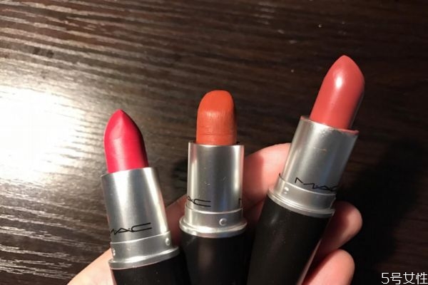 一支口红正常使用可以用多久，口红可以用四五年吗