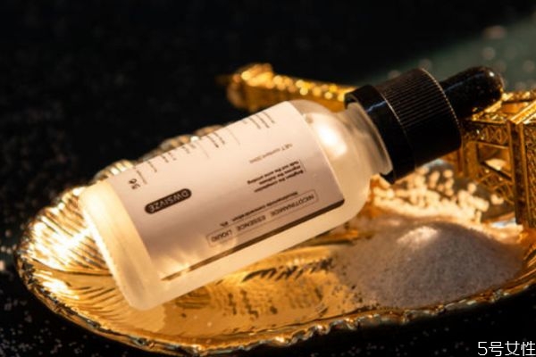 虾青素和烟酰胺搭配，烟酰胺使用顺序