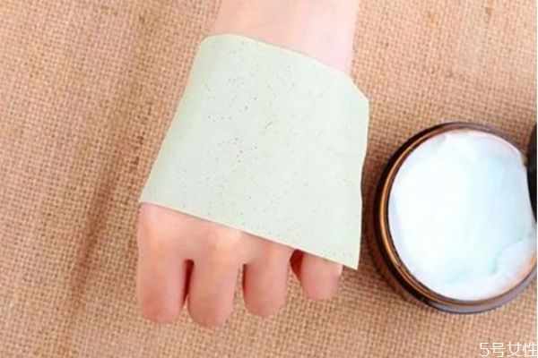 为什么吸油纸不会烧起来，吸油纸用粗糙面还是光滑面