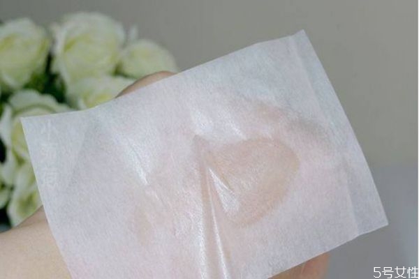 为什么吸油纸越用毛孔越大，用吸油纸的好处和坏处