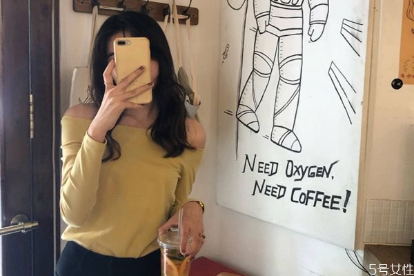 打底衫和秋衣有什么区别，打底衫分不清前后怎么办