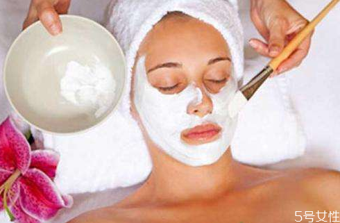 美白面膜的制作方法，面粉面膜的危害