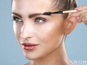 眉卡有用吗，眉卡好用还是眉毛印章好用