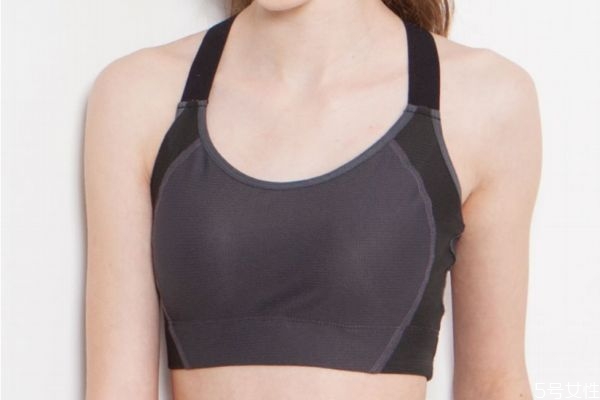 运动的时候穿普通内衣可以吗，没有穿运动内衣运动会怎样