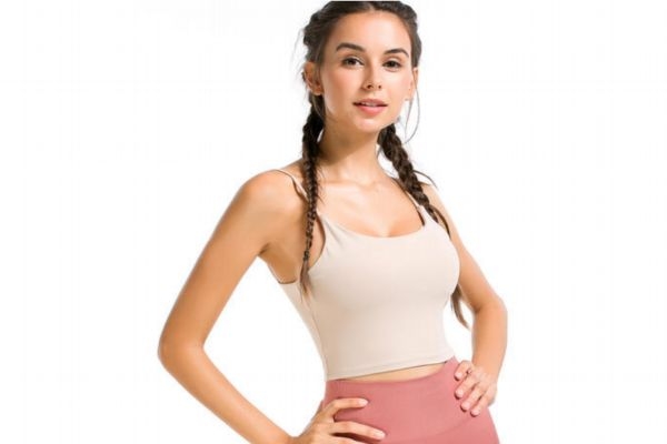 运动内衣穿大点好还是紧点好，运动bra要把胸压平吗